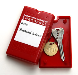 Red KeyController with tagged key